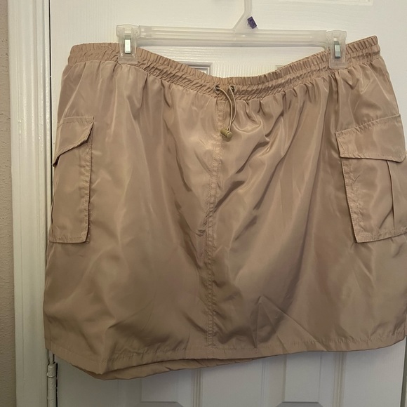 Cargo skirt - Picture 2 of 3